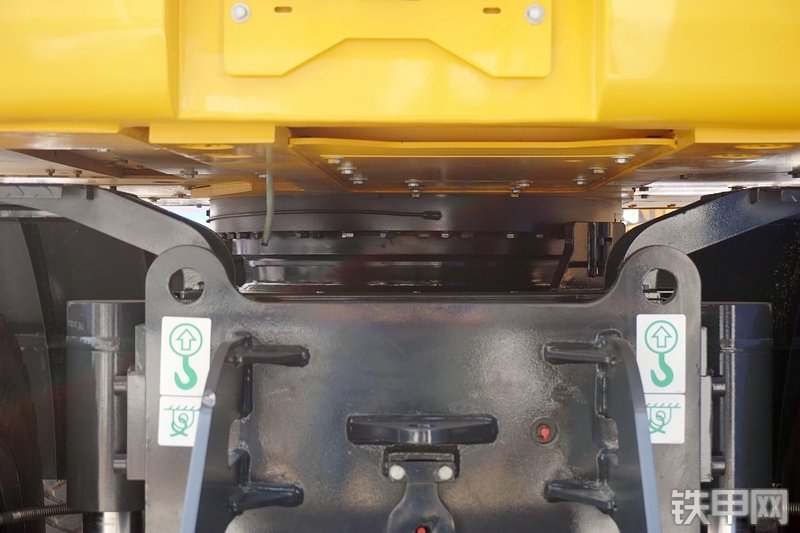 柳工CLGW915E挖掘机展会( )