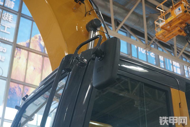 徐工XE215D挖掘机展会( )