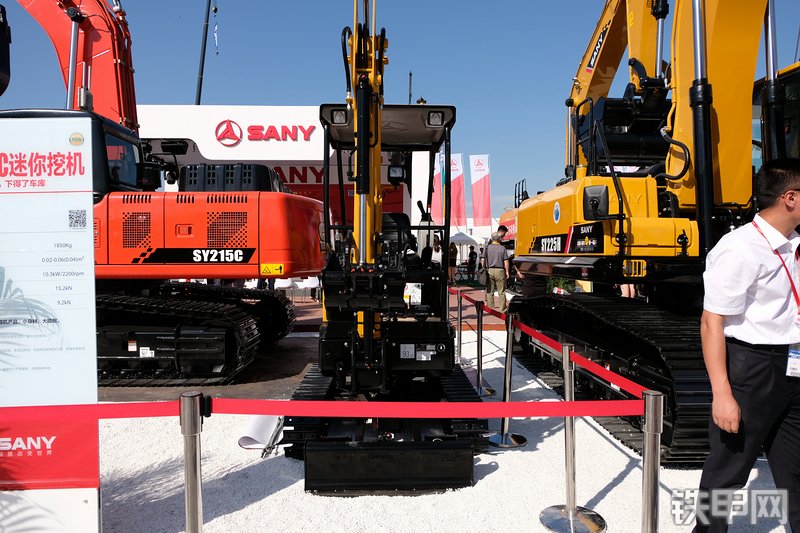 三一重工SY16C挖掘机展会( )