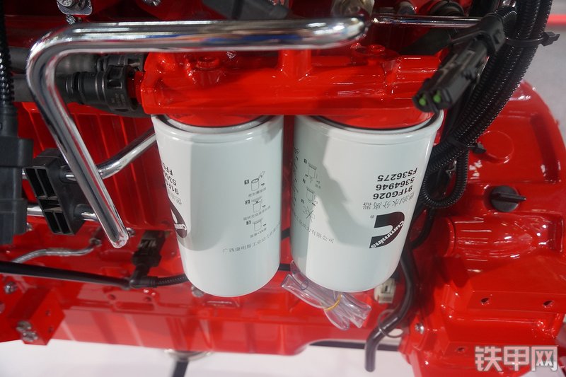 东风康明斯QSL8.9-C340发动机展会( )