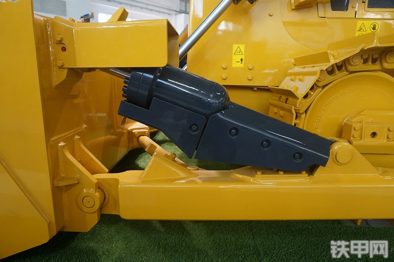 山推SD17推土机展会( )