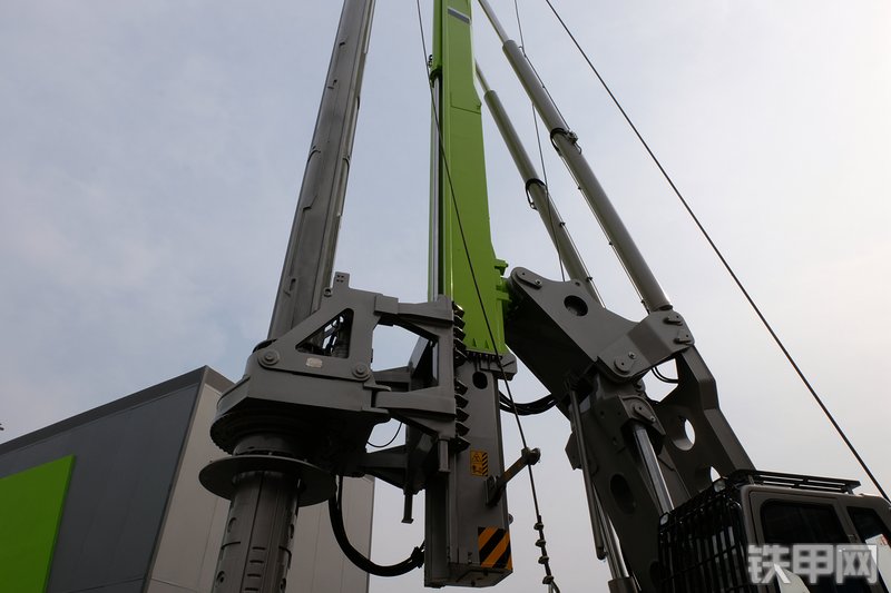 中联重科ZR360C旋挖钻展会( )