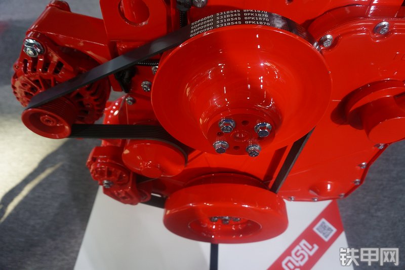 东风康明斯QSL8.9-C325发动机展会( )