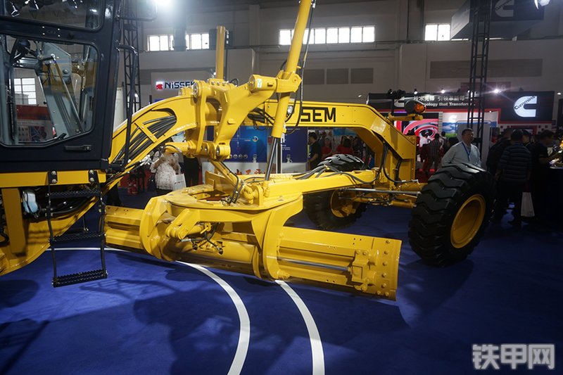 山工SEM919平地机展会( )