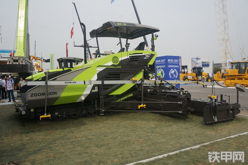 中联重科zp3880re沥青摊铺机展会( )