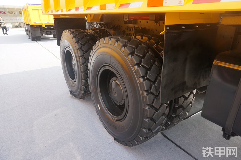 同力TLD90非公路自卸车展会( )