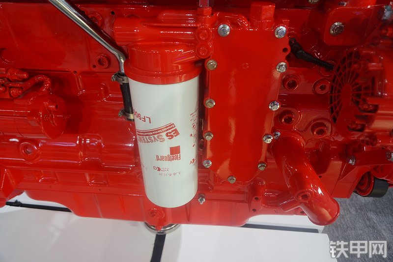 东风康明斯QSL8.9-C340发动机展会( )