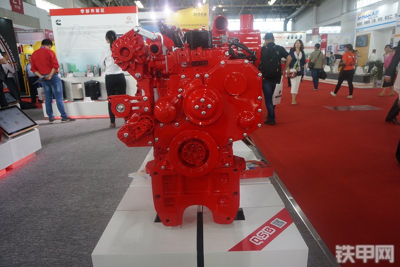 东风康明斯QSB5.9-C150-31发动机展会( )