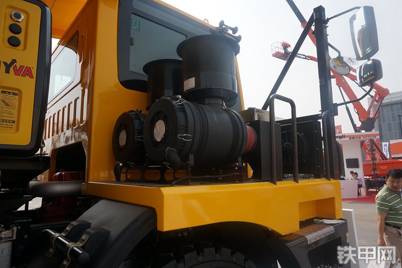 同力TLD90非公路自卸车展会( )