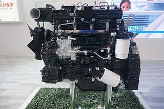锡柴4DX11-64发动机展会( )