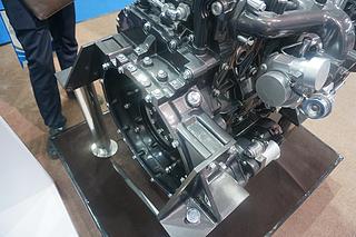 上柴SC4H110.1发动机展会( )