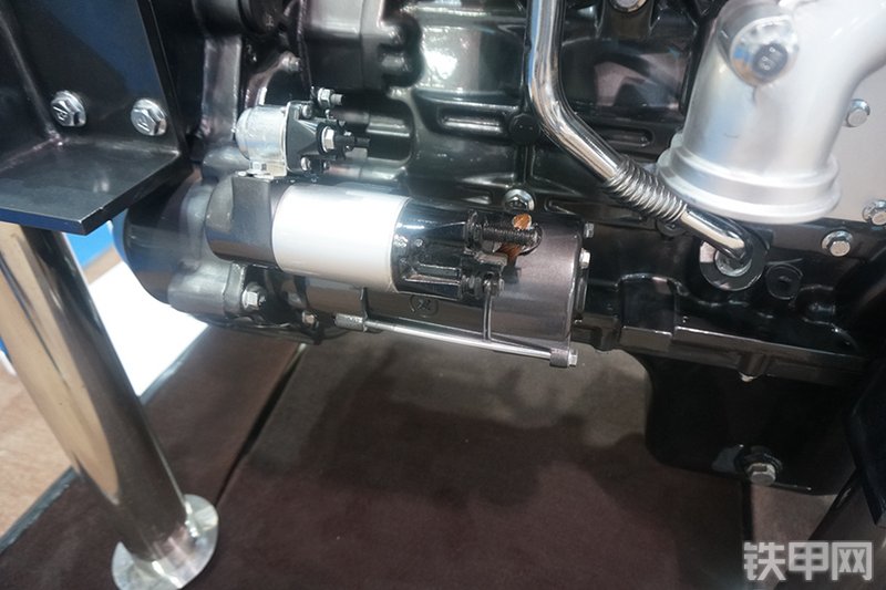 上柴SC4H110发动机展会( )