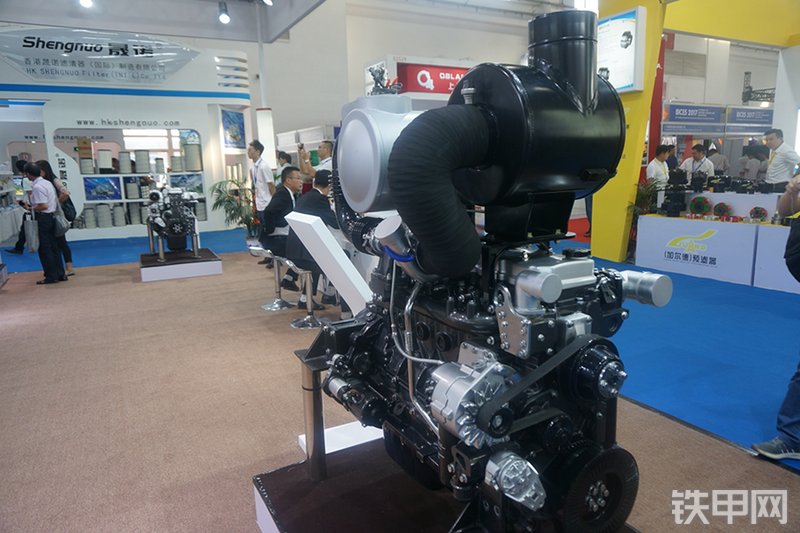 上柴SC7H210.1发动机展会( )