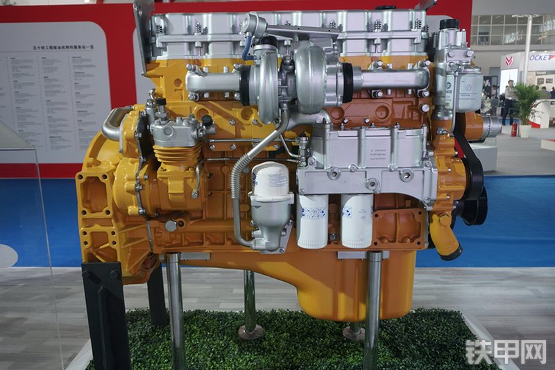 锡柴6DL2-30GG3U发动机展会( )