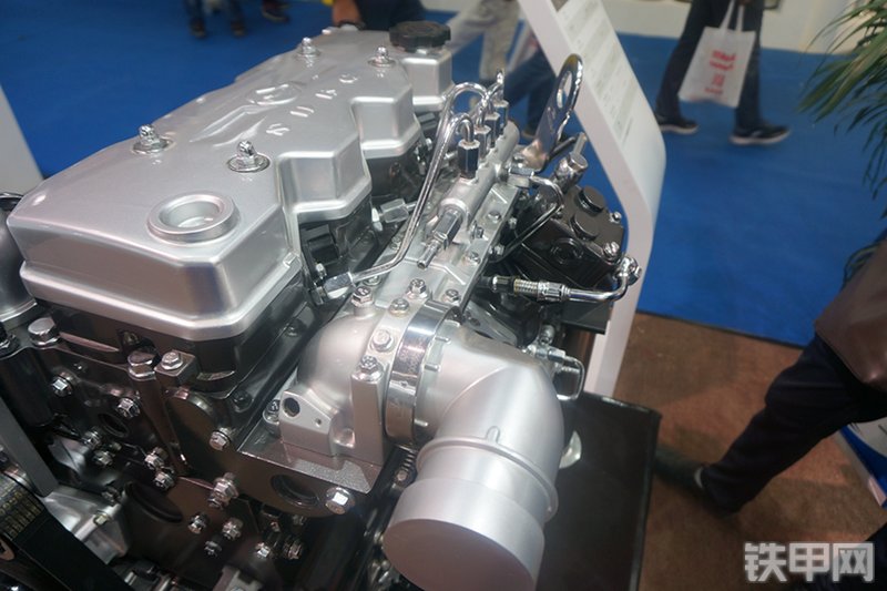 上柴SC4H115.1发动机展会( )