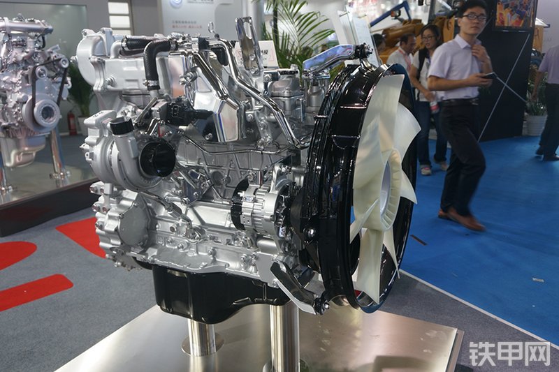 五十铃4HK1X发动机展会( )