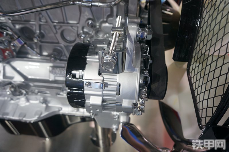 五十铃4HK1X发动机展会( )