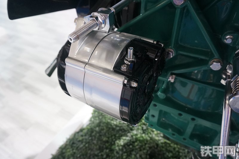 锡柴4DLD-14GG4R发动机展会( )