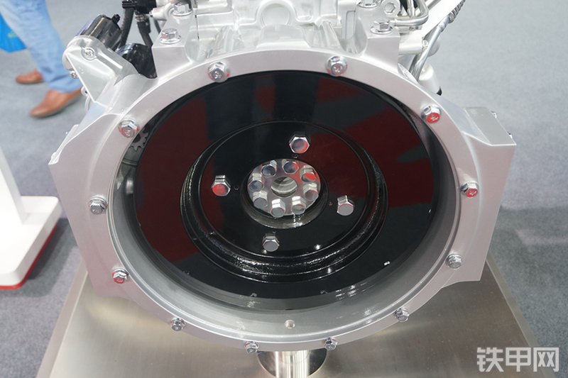 五十铃4JJ1X(Tier 4)发动机展会( )