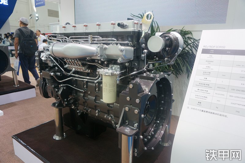 上柴SC9D230发动机展会( )