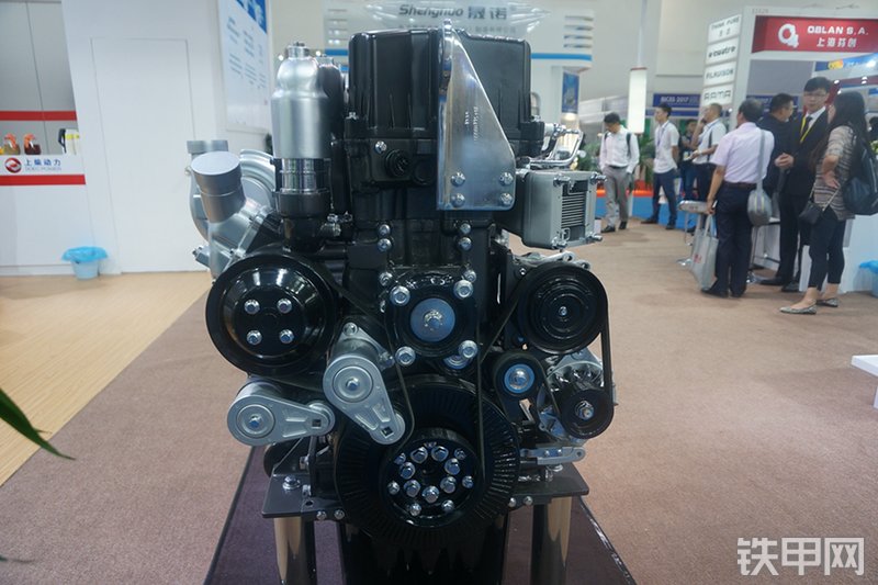 上柴SC12E395发动机展会( )