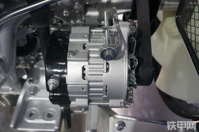 五十铃4JJ1X(Tier 4)发动机展会( )