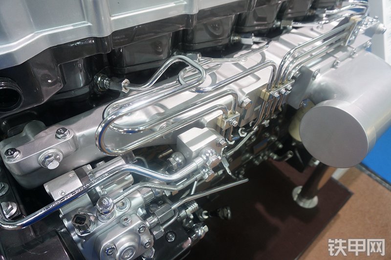上柴SC9D240发动机展会( )