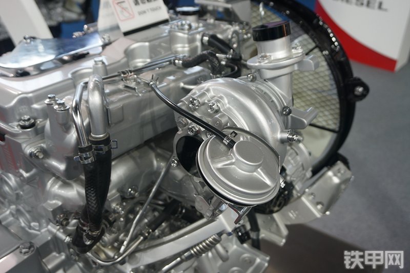 五十铃4JJ1X(Tier 4)发动机展会( )