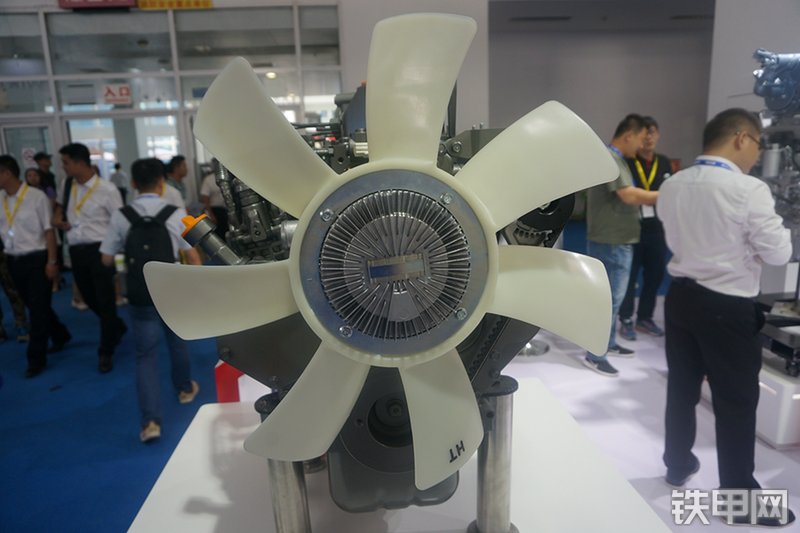 洋马4TNV94L-ZW发动机展会( )