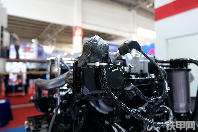 洋马4TNV98C发动机展会( )