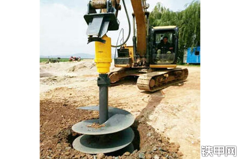 惠龙HL20000旋挖钻整机外观