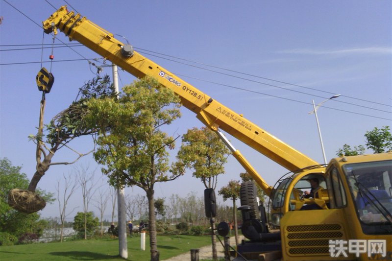 徐工QY12B.5Ⅰ起重机局部