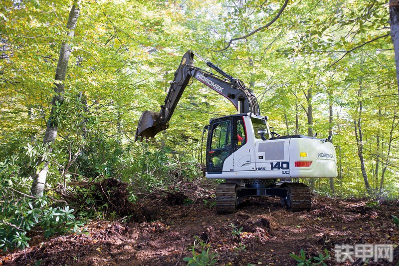 海德堡莱HMK140LC挖掘机整机外观
