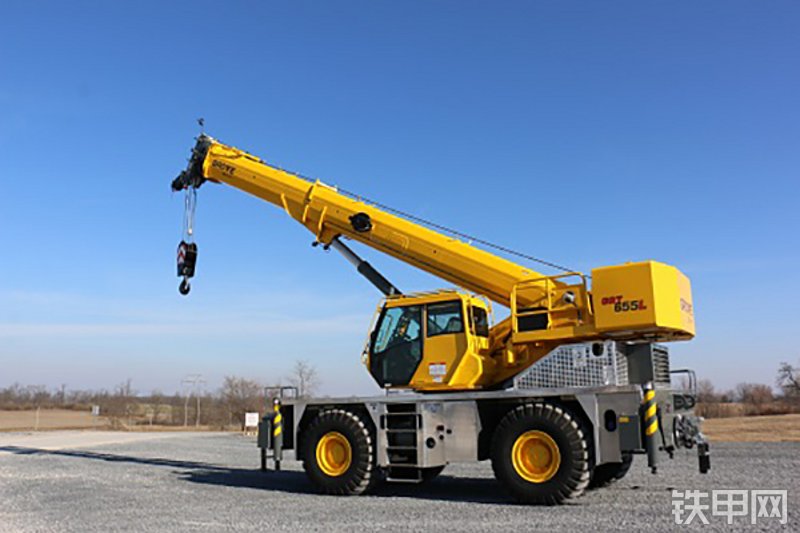 马尼托瓦克GRT655L越野轮胎起重机