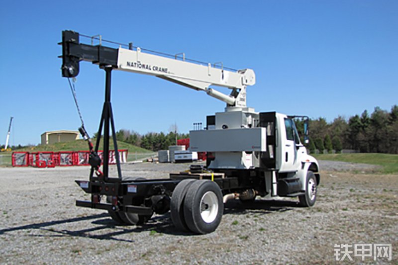 马尼托瓦克300C起重机整机外观