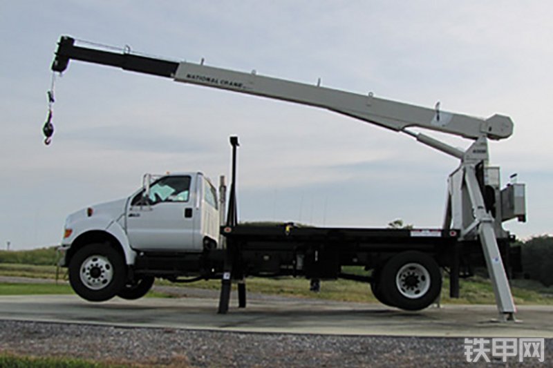 马尼托瓦克400B起重机整机外观