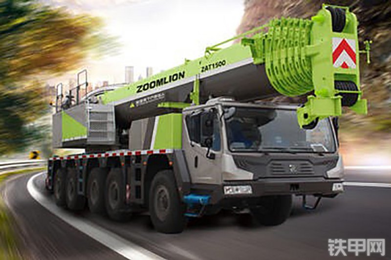 中联重科ZAT1500V起重机整机外观