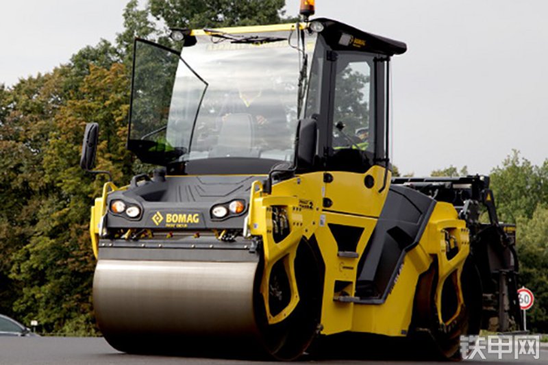 宝马格BW151AD-5AM压路机整机外观