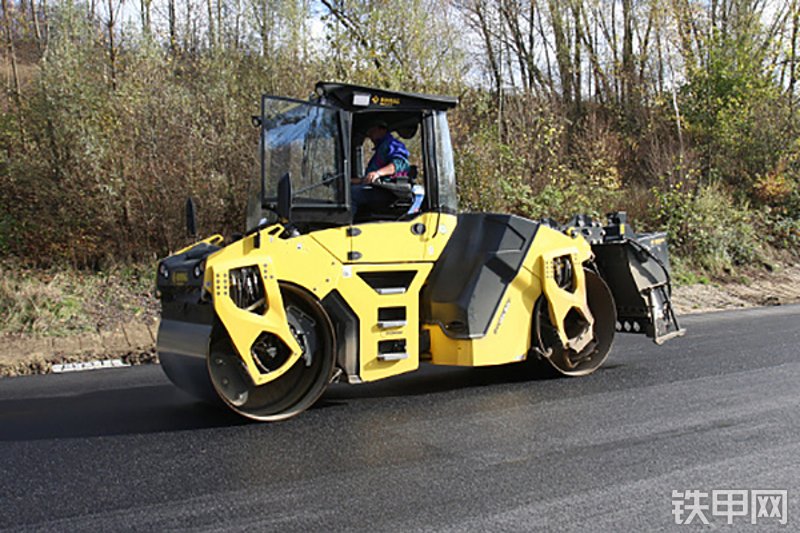 宝马格BW161AD5双钢轮压路机