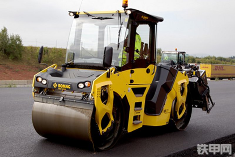 宝马格BW202ADO-5压路机整机外观