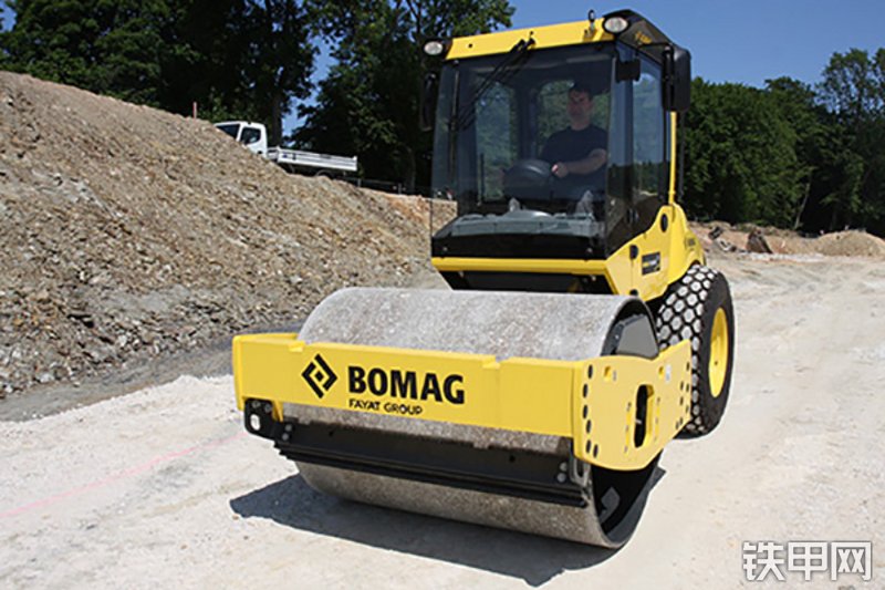 宝马格bw177dh5单钢轮压路机