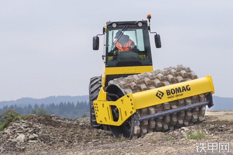 宝马格BW216PD-4i压路机整机外观