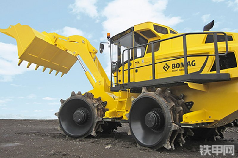 宝马格BC473RS-3压路机整机外观