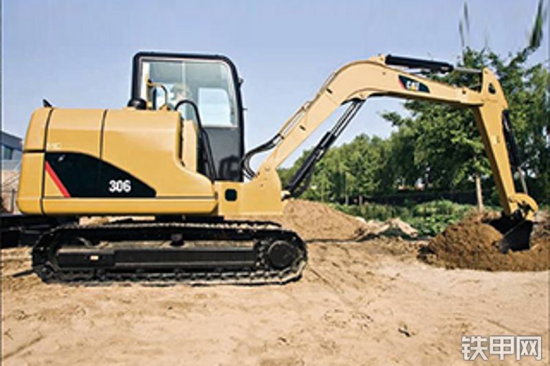卡特彼勒306D液压挖掘机整机外观