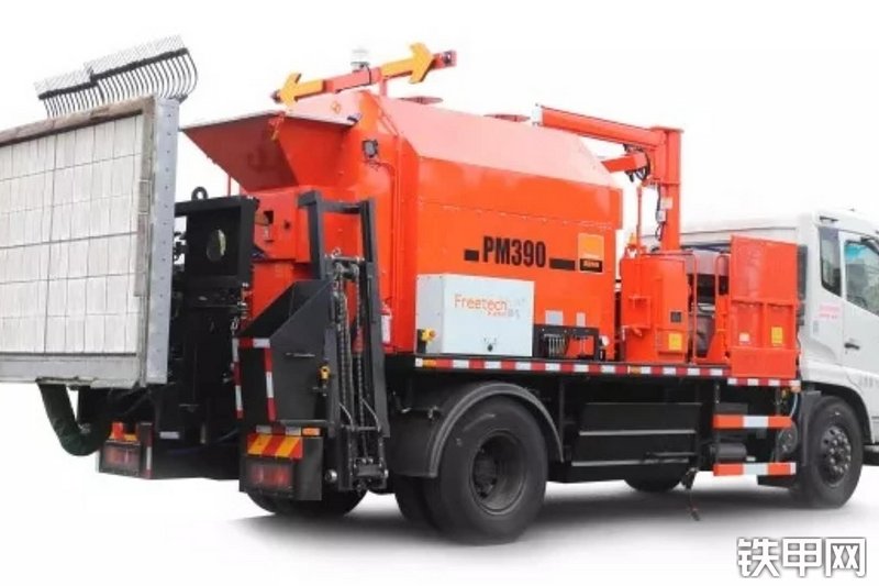 英达PM390沥青路面修补车整机外观
