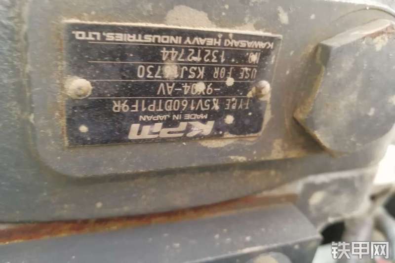 住友SH330LC-5挖掘机整机外观