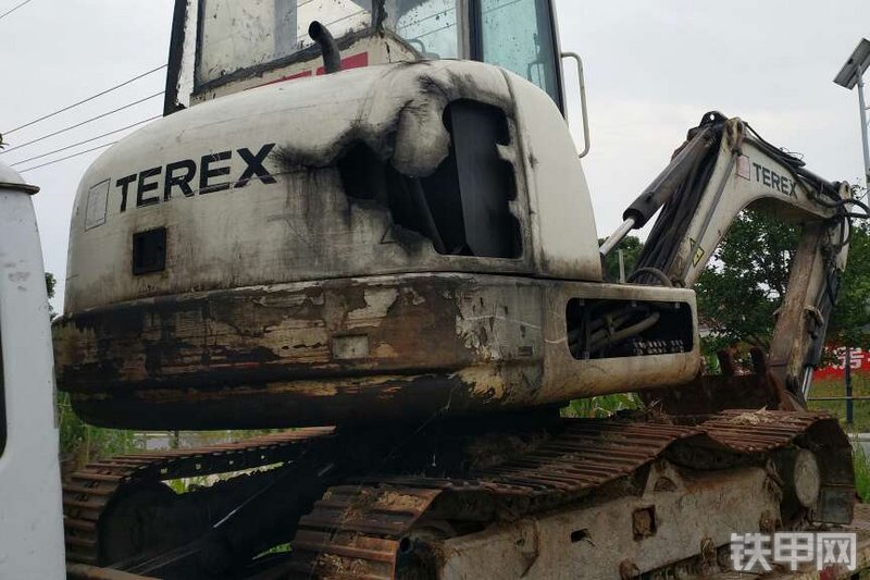 特雷克斯TC48/51挖掘机整机外观