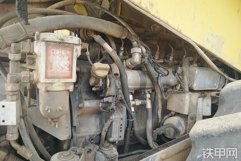 宝马格25D-3压路机整机外观