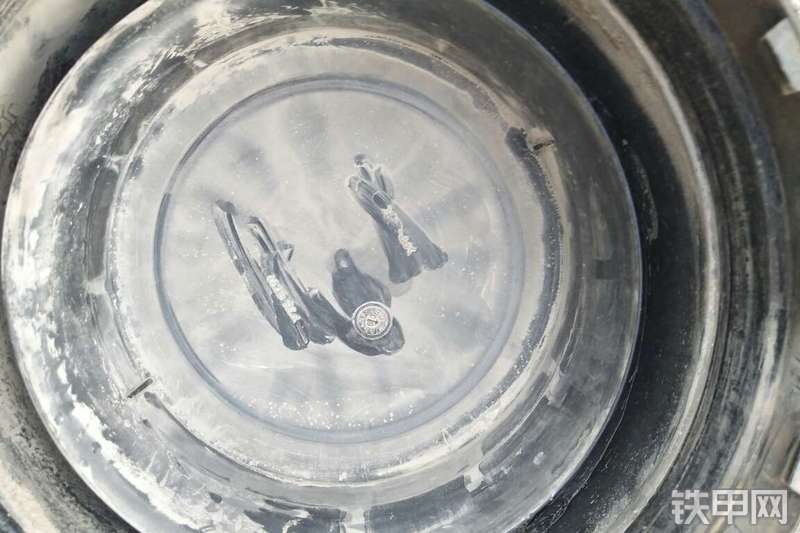 山重建机JCM913挖掘机整机外观