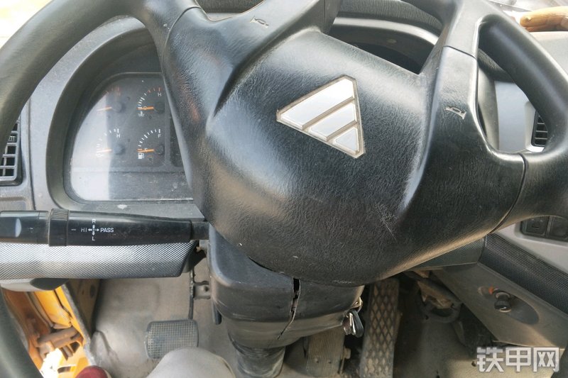 鸿得利HBC110-14-195s拖泵整机外观